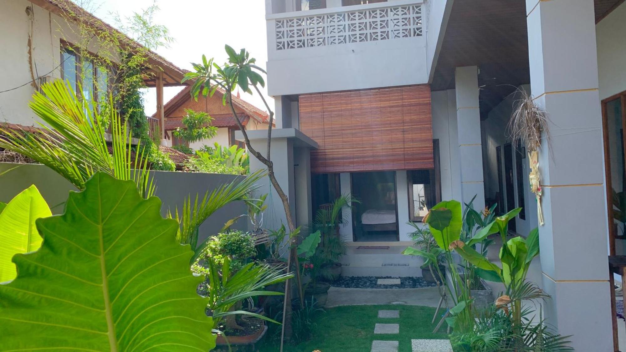 The Lima Home Stay In Canggu Exteriér fotografie