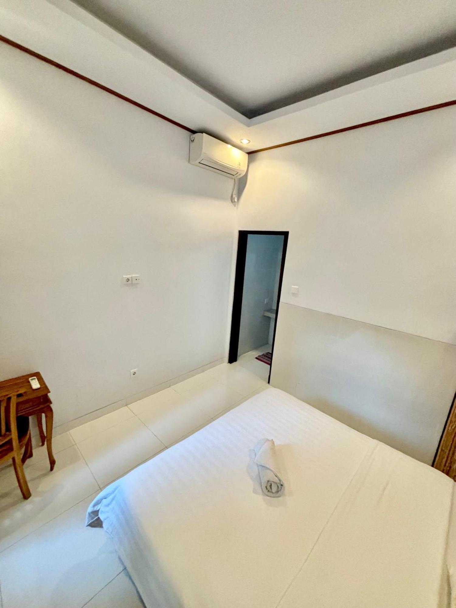The Lima Home Stay In Canggu Exteriér fotografie